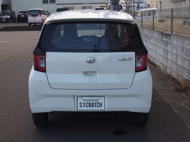 DAIHATSU MIRA E:S 2023 Image 31
