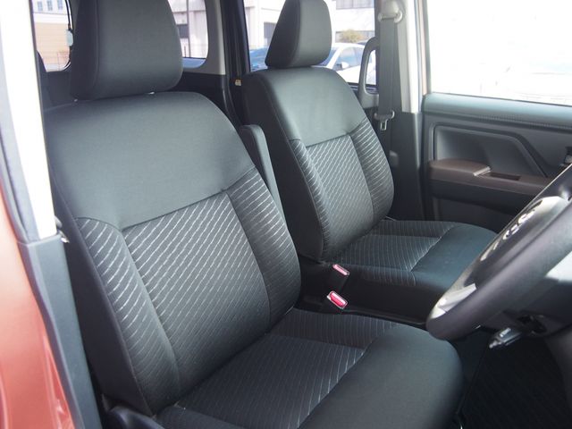 TOYOTA ROOMY 2020 Image 31