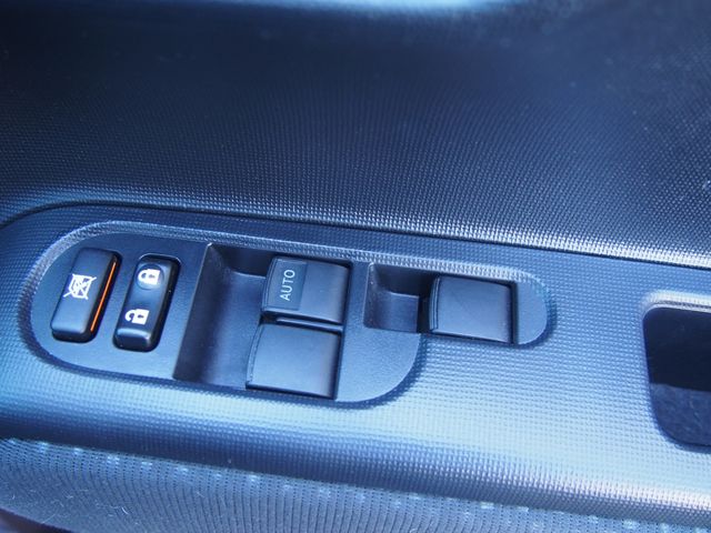 TOYOTA SPADE 2017 Image 31