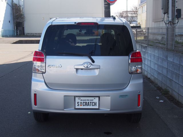 TOYOTA SPADE 2017 Image 31