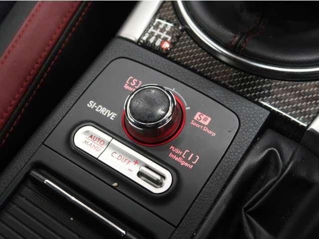 SUBARU WRX STI 2015 Image 31