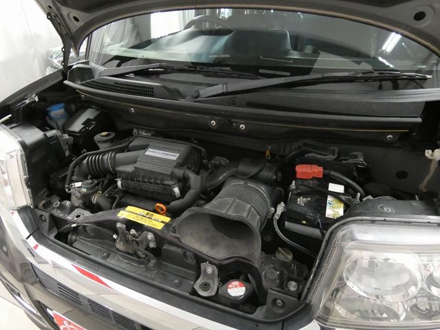 HONDA N BOX CUSTOM 4WD 2015 Image 31