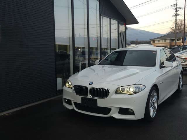 BMW 5SERIES SEDAN 2013 Image 31
