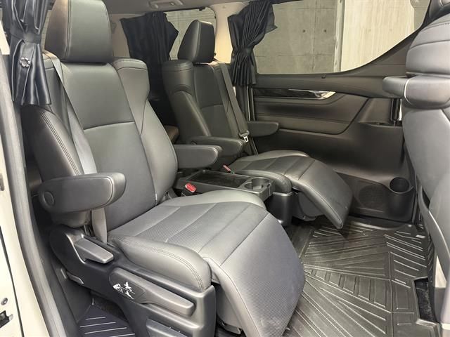 TOYOTA ALPHARD HYBRID 4WD 2020 Image 31