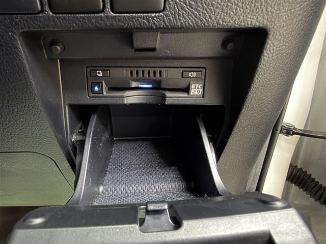 TOYOTA ALPHARD HYBRID 4WD 2020 Image 31