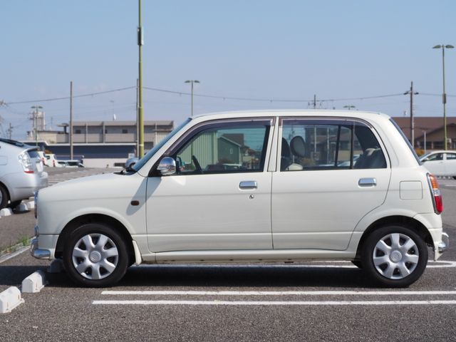 DAIHATSU MIRA GINO 2001 Image 31