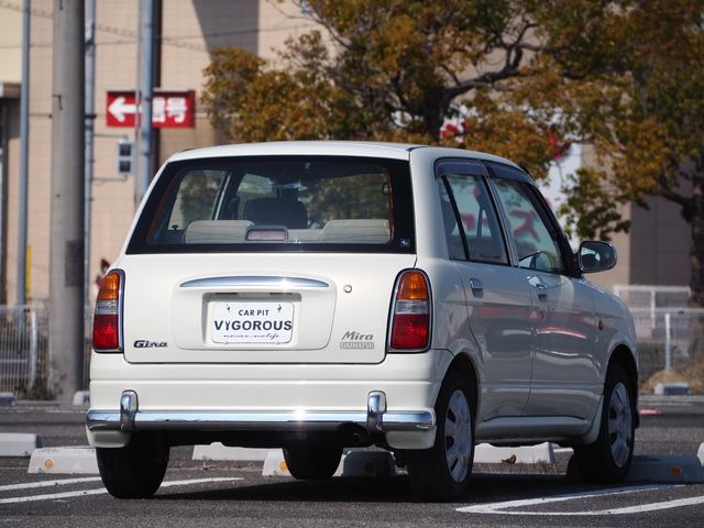 DAIHATSU MIRA GINO 2001 Image 31