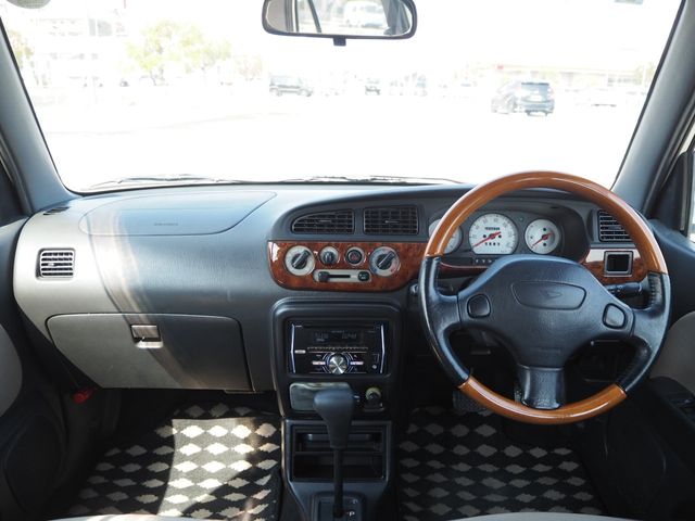 DAIHATSU MIRA GINO 2001 Image 31