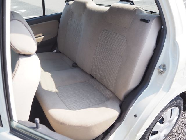 DAIHATSU MIRA GINO 2001 Image 31