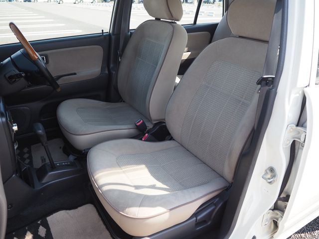 DAIHATSU MIRA GINO 2001 Image 31