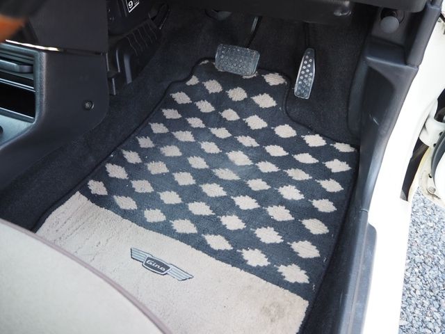 DAIHATSU MIRA GINO 2001 Image 31