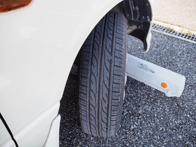 DAIHATSU MIRA GINO 2001 Image 31