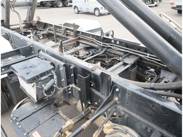 MITSUBISHI FUSOU FIGHTER 2021 Image 31