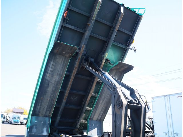 ISUZU GIGA 2024 Image 31