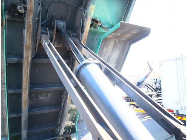 ISUZU GIGA 2024 Image 31