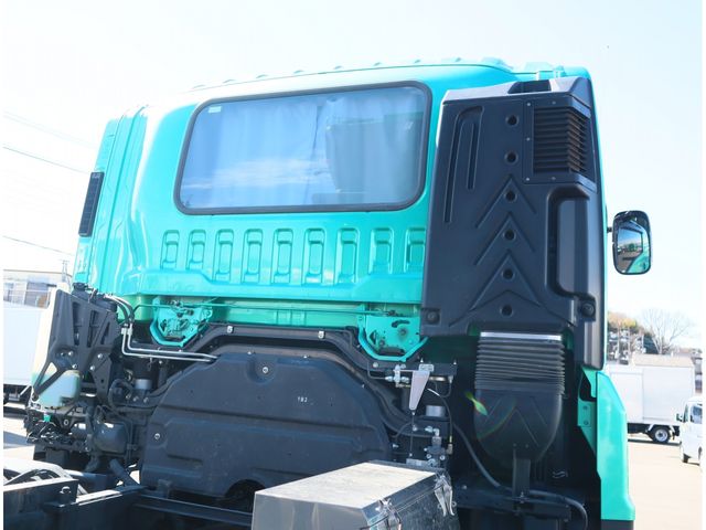 ISUZU GIGA 2024 Image 31