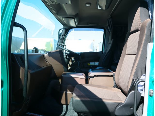 ISUZU GIGA 2024 Image 31