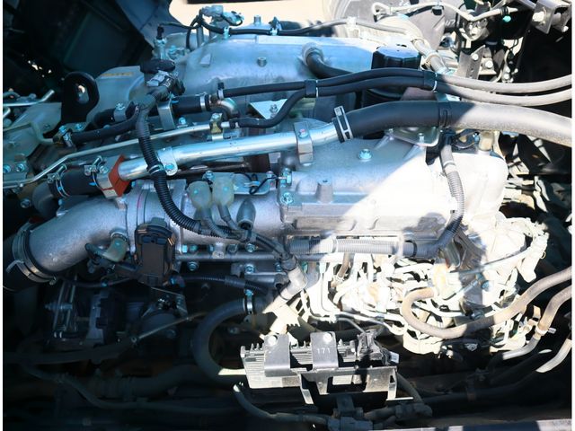 ISUZU GIGA 2024 Image 31