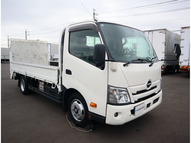 HINO DUTRO 2020 Image 31
