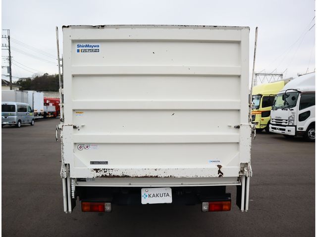 HINO DUTRO 2020 Image 31