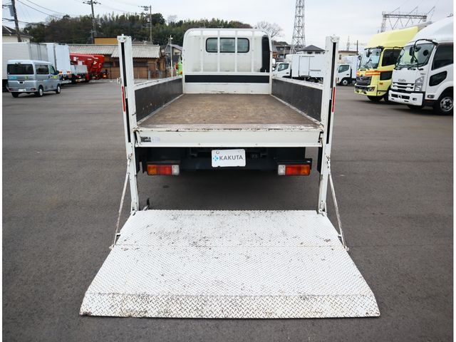 HINO DUTRO 2020 Image 31