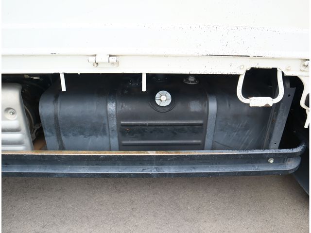 HINO DUTRO 2020 Image 31