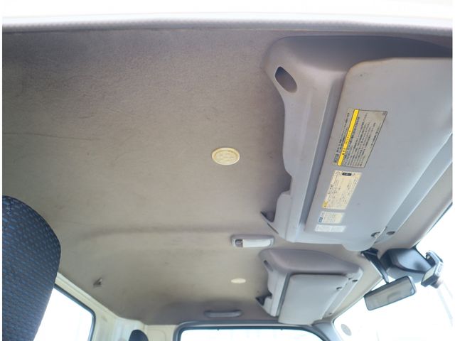 HINO DUTRO 2020 Image 31