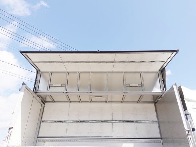 MITSUBISHI FUSOU FIGHTER 2019 Image 31