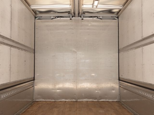 MITSUBISHI FUSOU FIGHTER 2019 Image 31