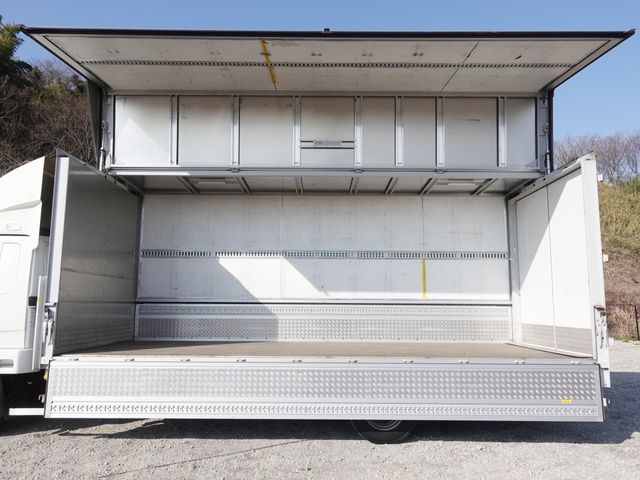 MITSUBISHI FUSOU FIGHTER 2018 Image 31