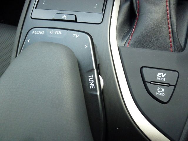 TOYOTA LEXUS UX250H AWD 2022 Image 31