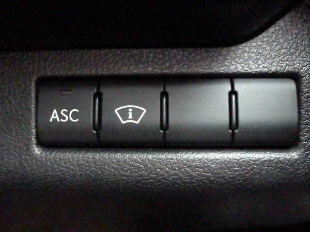 TOYOTA LEXUS UX250H AWD 2022 Image 31