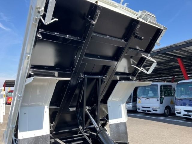 ISUZU ELF 2016 Image 31