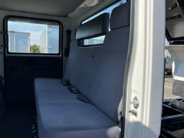 ISUZU ELF 2016 Image 31