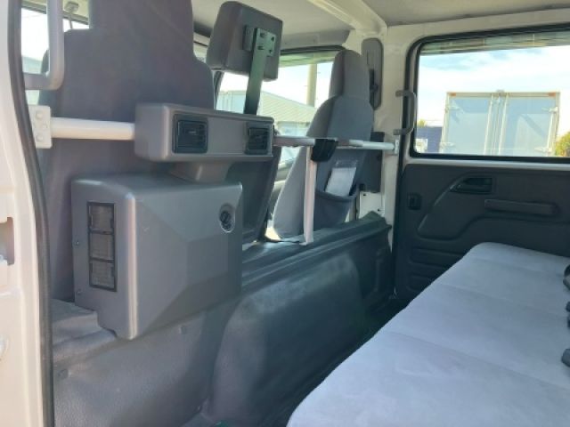 ISUZU ELF 2016 Image 31