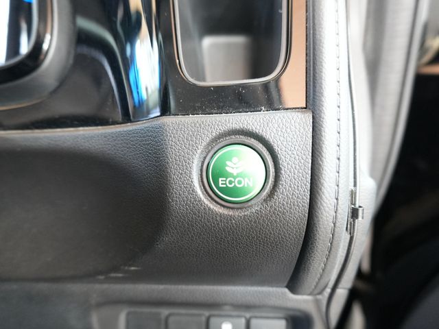 HONDA SHUTTLE HYBRID 2015 Image 31