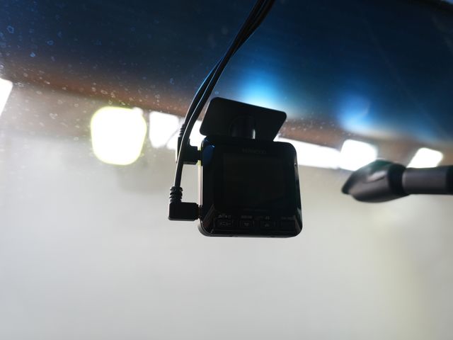 NISSAN ELGRAND 2014 Image 31