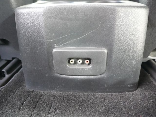 NISSAN ELGRAND 2014 Image 31