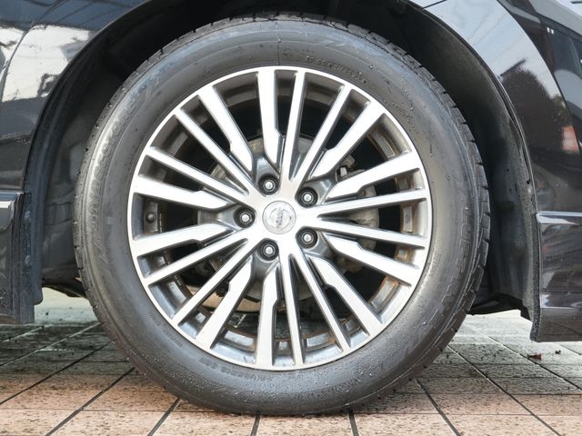 NISSAN ELGRAND 2014 Image 31