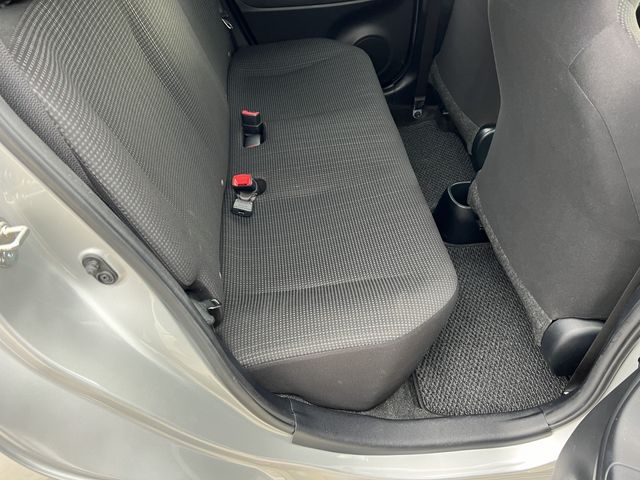 TOYOTA VITZ 2020 Image 31