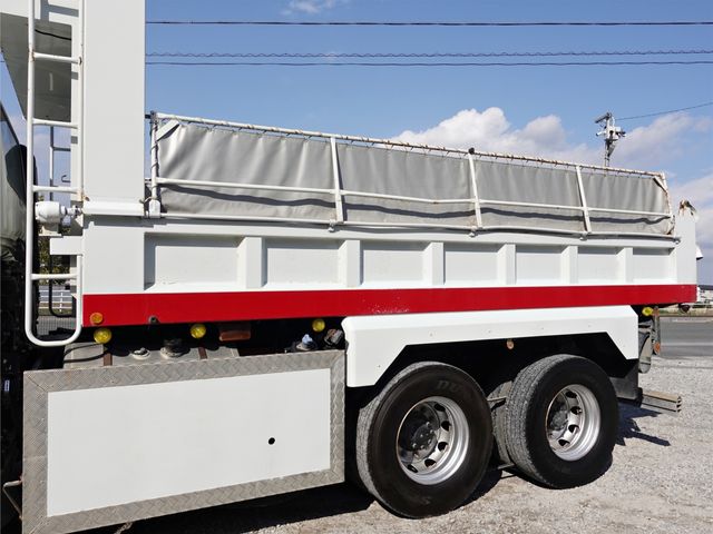 MITSUBISHI FUSOU SUPER GREAT 2013 Image 31