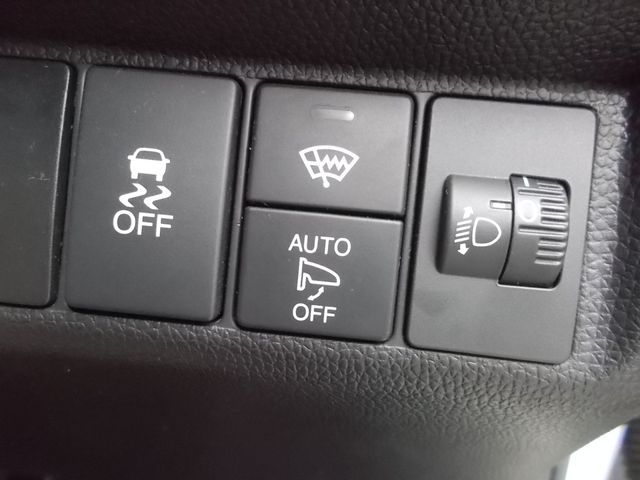 HONDA FIT 4WD 2016 Image 31