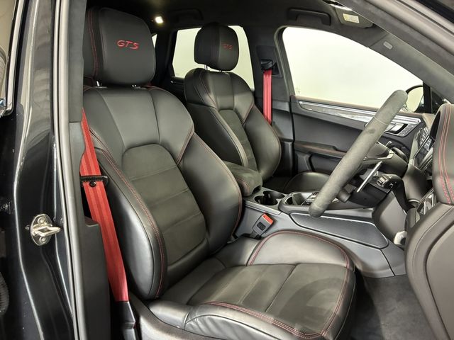 PORSCHE MACAN 2024 Image 31
