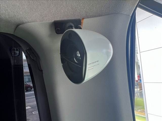 TOYOTA HIACE VAN 4WD 2017 Image 31