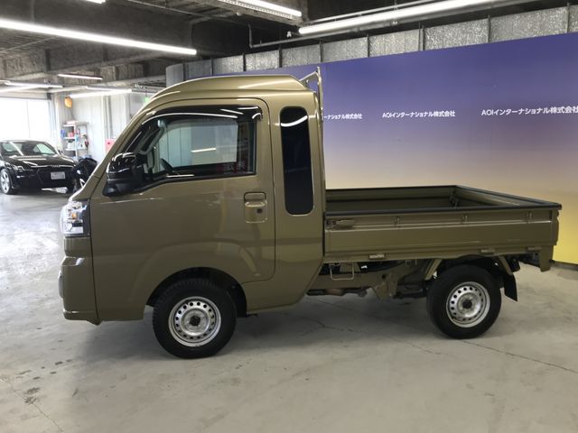 DAIHATSU HIJET TRUCK 4WD 2022 Image 31