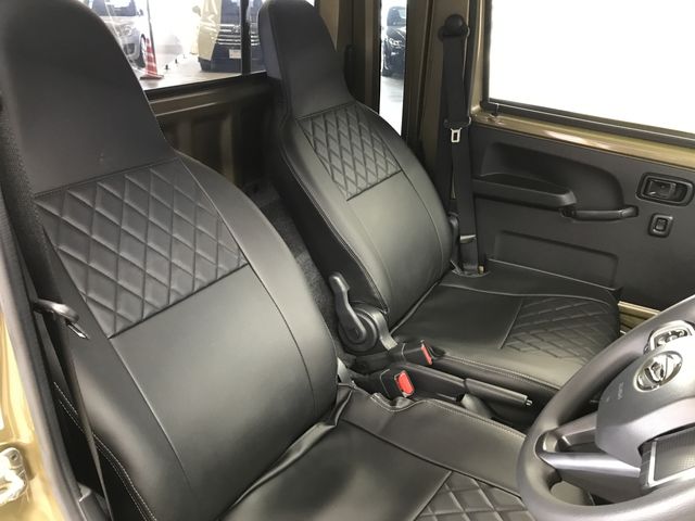 DAIHATSU HIJET TRUCK 4WD 2022 Image 31