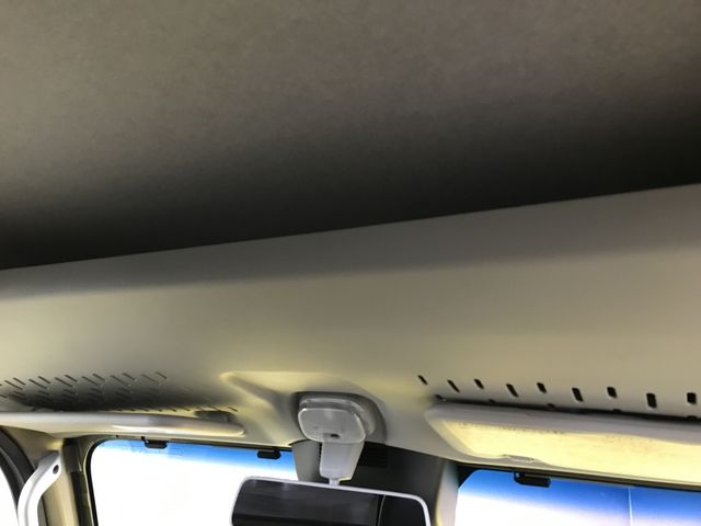 DAIHATSU HIJET TRUCK 4WD 2022 Image 31