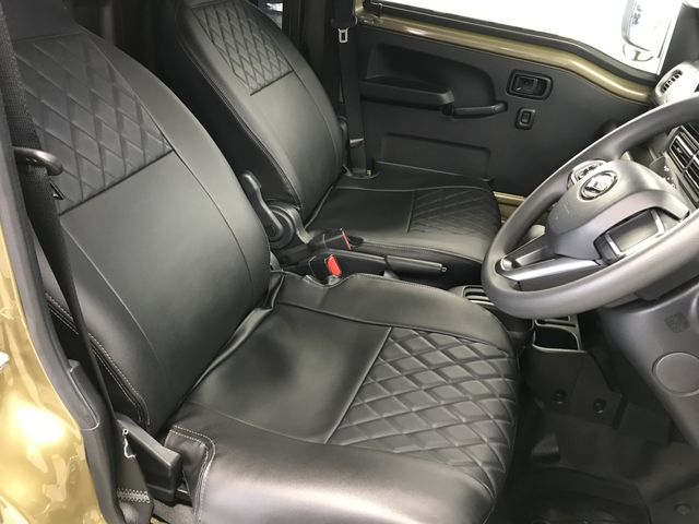 DAIHATSU HIJET TRUCK 4WD 2022 Image 31