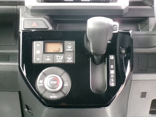 DAIHATSU WAKE 2022 Image 31