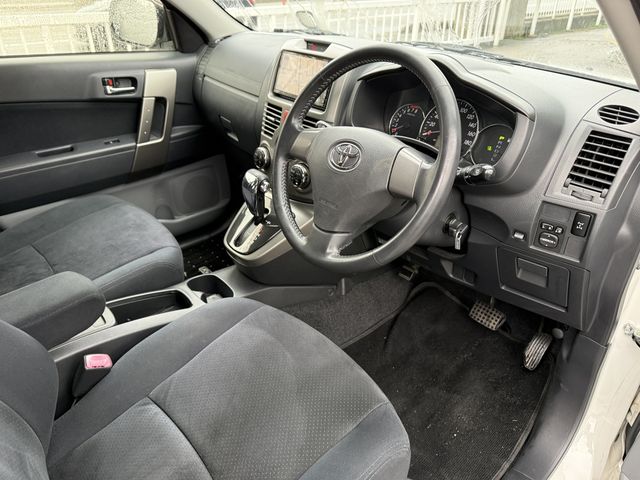 TOYOTA RUSH 4WD 2012 Image 31